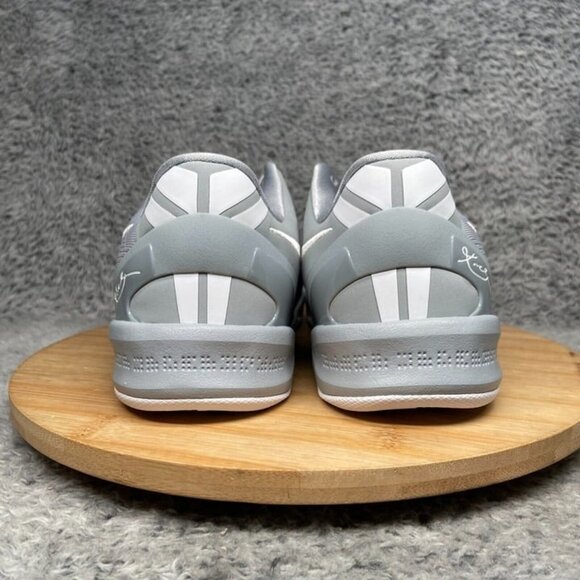 Nike Kobe 8 (GS) Wolf Grey White Size 5.5Y = 7 Women's Basketball FN0266-003 - Picture 6 of 9